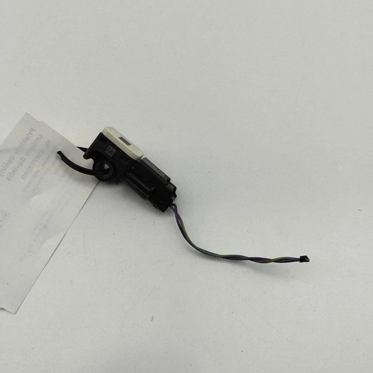 Drošības spilvenu trieciena sensors AM5T14B342AA
