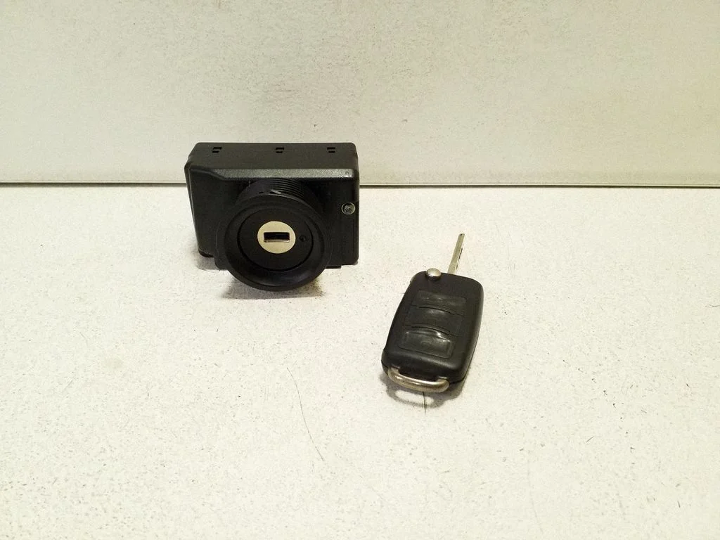 Süütelukk – Bentley Continental (2003-2017)