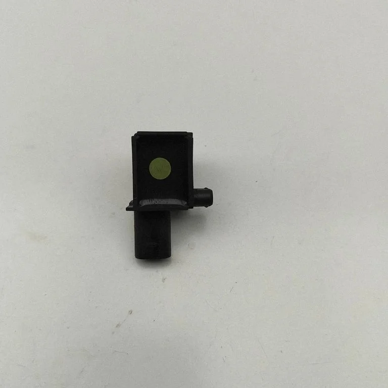 Drošības spilvenu trieciena sensors 5Q0959651B