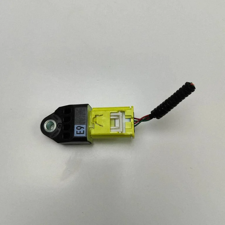 Drošības spilvenu trieciena sensors 8983168030