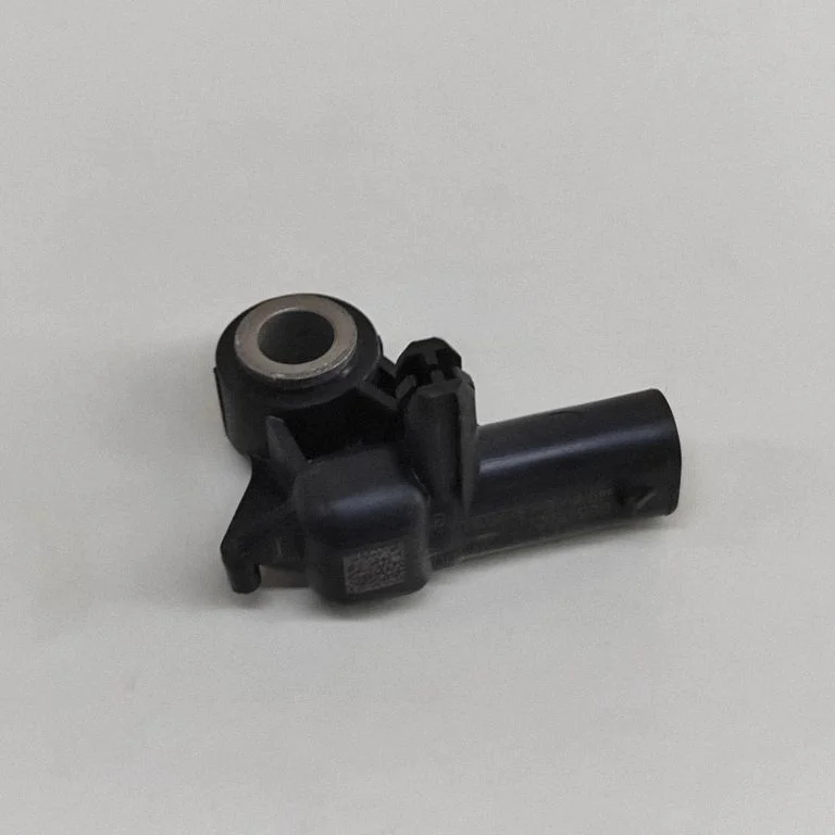 Drošības spilvenu trieciena sensors 103676100A