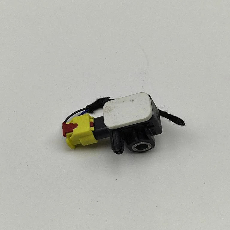 Drošības spilvenu trieciena sensors 4H0959643