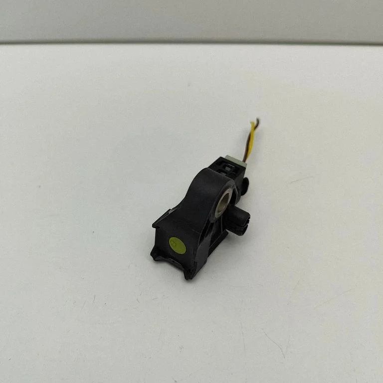 Drošības spilvenu trieciena sensors A2139051300