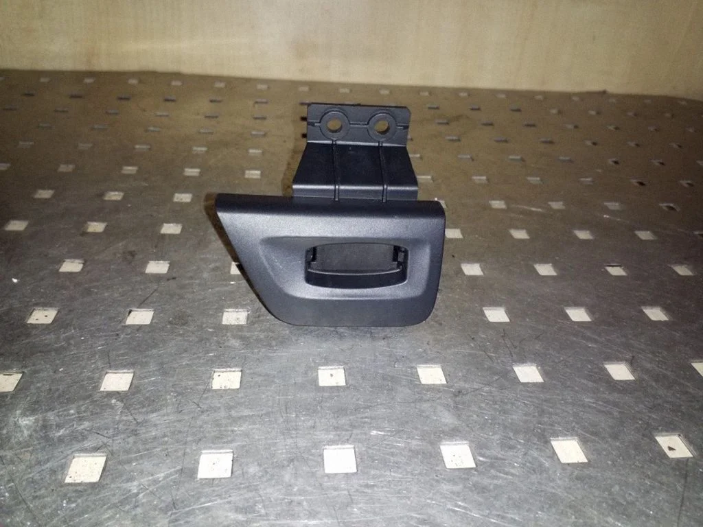 Süütelukk – BMW 1-seeria E81 E87 (2004-2011)
