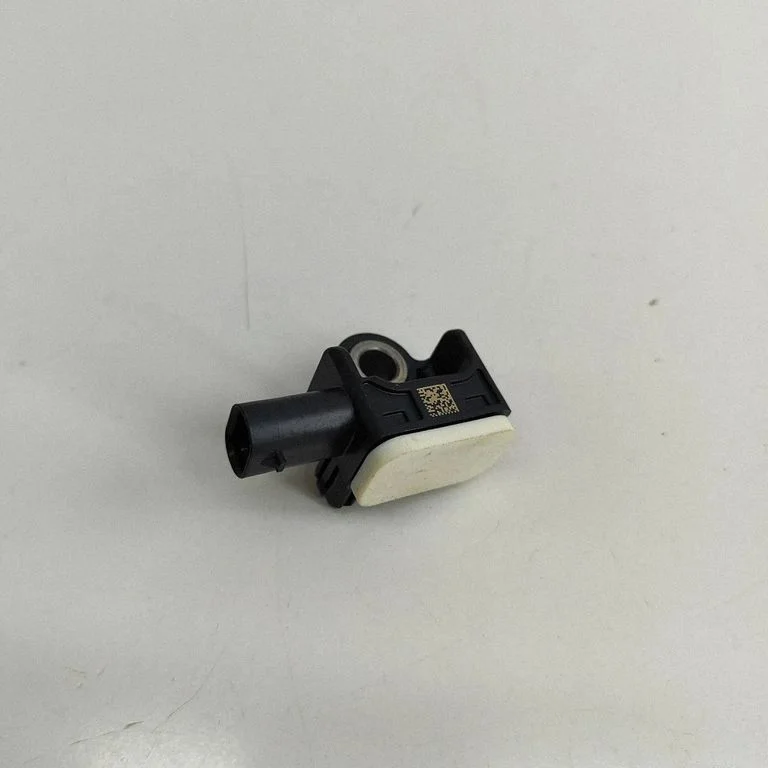 Drošības spilvenu trieciena sensors 56054085AA