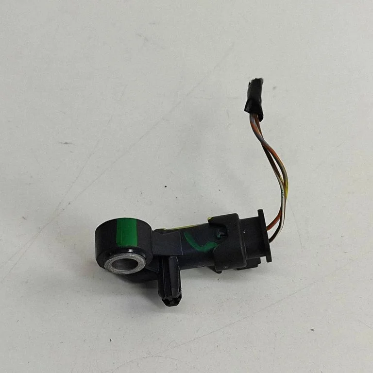 Drošības spilvenu trieciena sensors FK7214B342AA