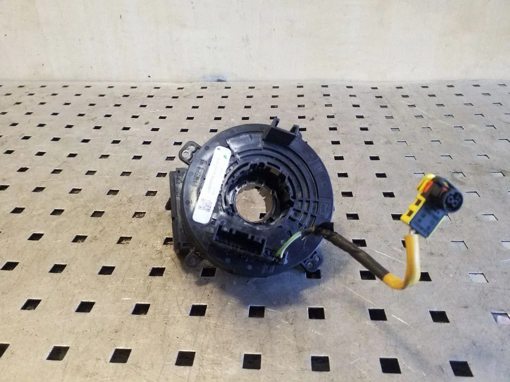 Airbag slip ring squib (SRS ring) C68049XF – Chevrolet Orlando (2011-)