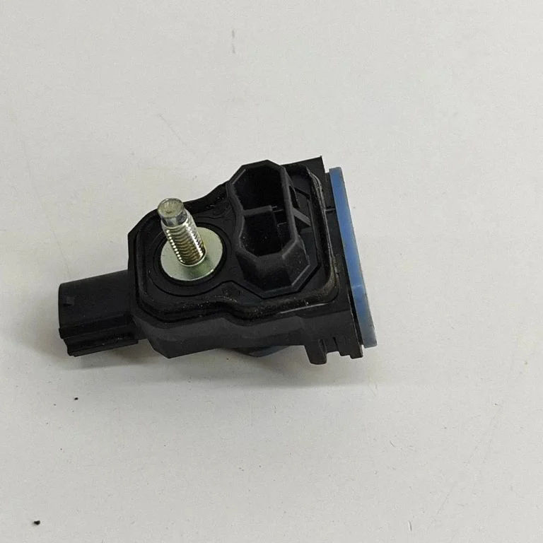 Drošības spilvenu trieciena sensors 4689000011
