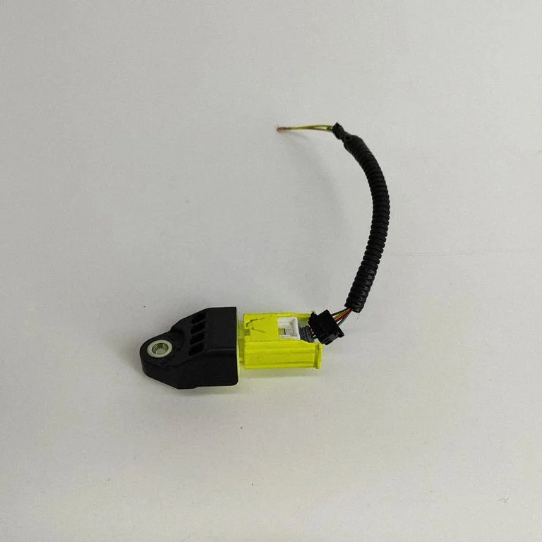 Drošības spilvenu trieciena sensors – Toyota RAV 4 (XA40) (2012-2018)