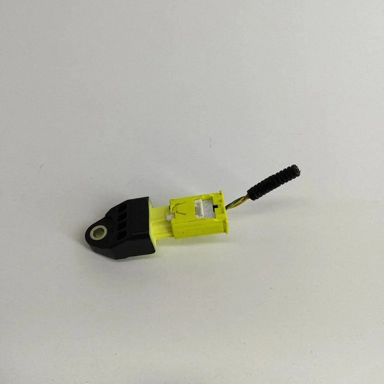 Drošības spilvenu trieciena sensors – Toyota RAV 4 (XA40) (2012-2018)