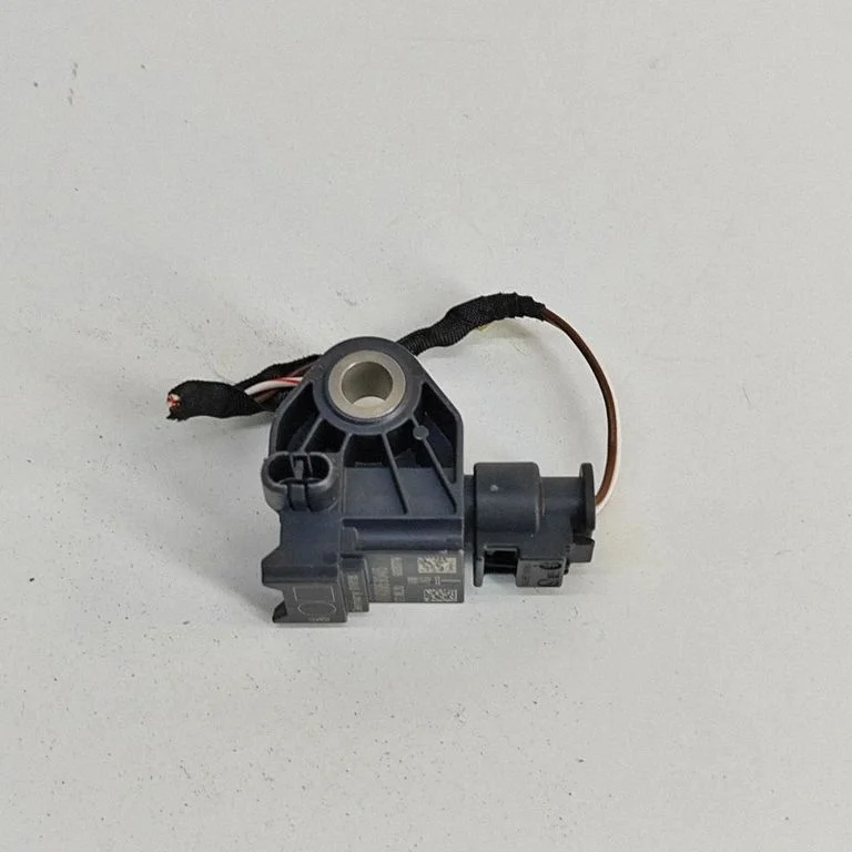 Drošības spilvenu trieciena sensors – Audi Q5 SQ5 FY (2017-2025)