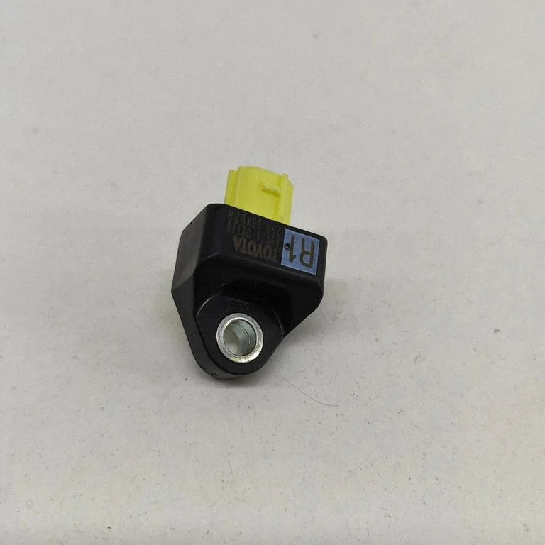 Drošības spilvenu trieciena sensors 8983108110