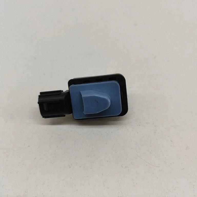 Drošības spilvenu trieciena sensors 8983A0E020