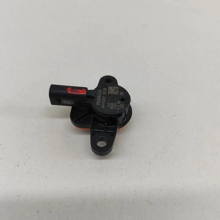 Drošības spilvenu trieciena sensors FK7214C676AA
