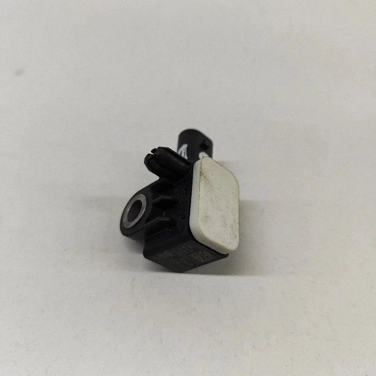Drošības spilvenu trieciena sensors 4H0959643