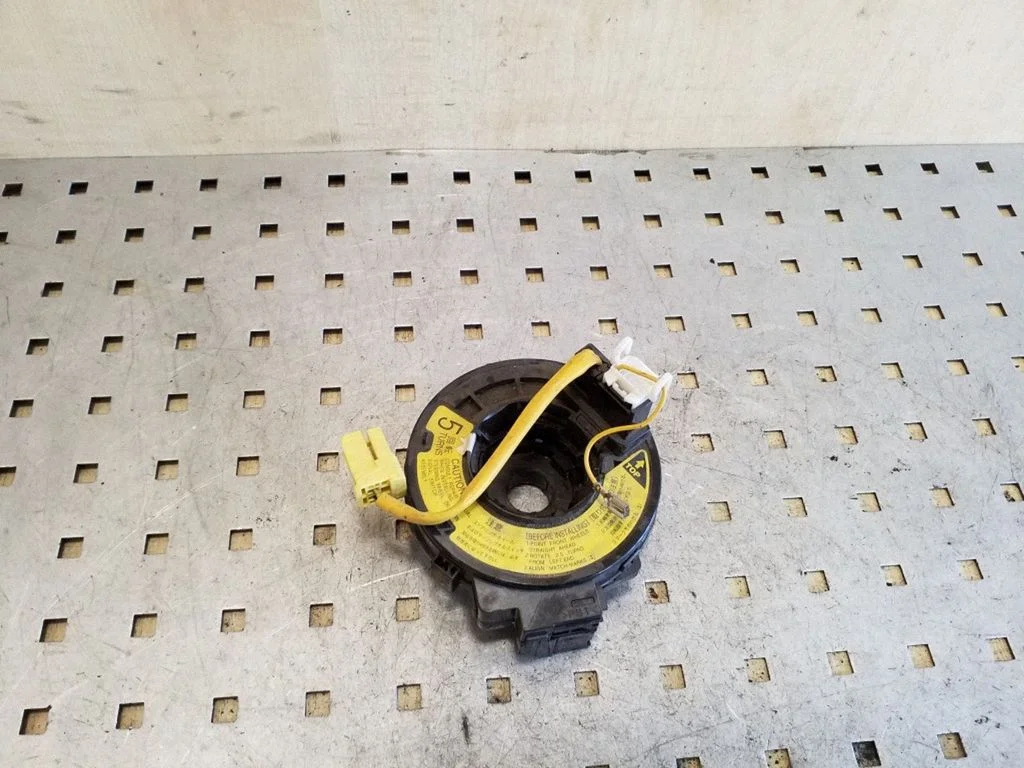 Airbag slip ring squib (SRS ring) – Toyota RAV 4 (XA20) (2000-2005)