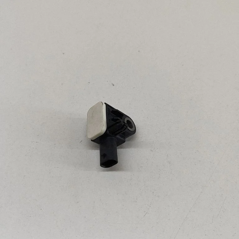 Drošības spilvenu trieciena sensors 56054085AA