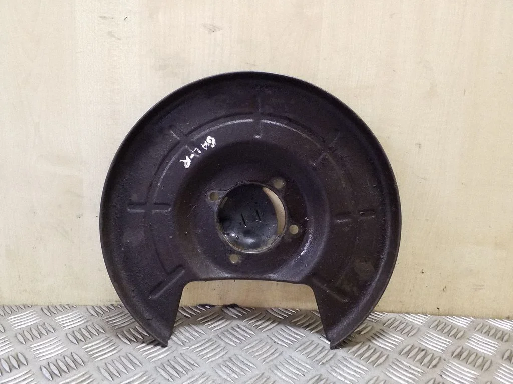 Tagumise piduriketta tolmukaitse – Opel Zafira C (2011-2019)