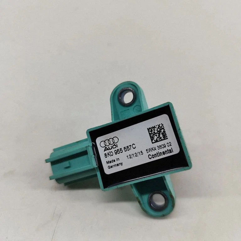 Airbag deployment crash/impact sensor – Audi Q5 SQ5 8R (2008-2017)