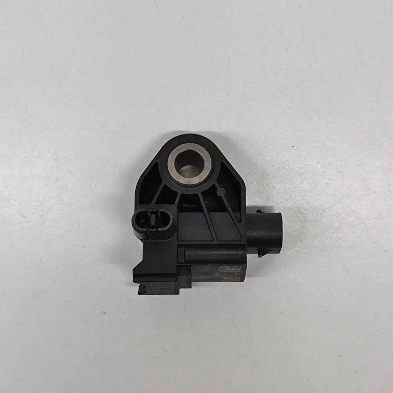 Drošības spilvenu trieciena sensors – BMW 4. sērija G22 G23 G24 G26 (2020-)