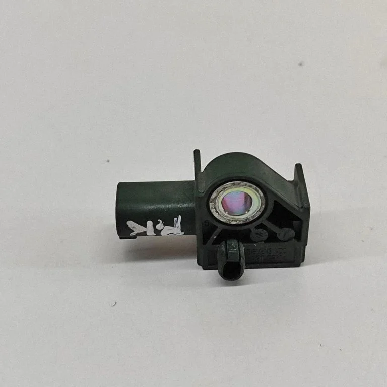Airbag deployment crash/impact sensor – Mercedes-Benz C-Class AMG W204 (2007-2014)