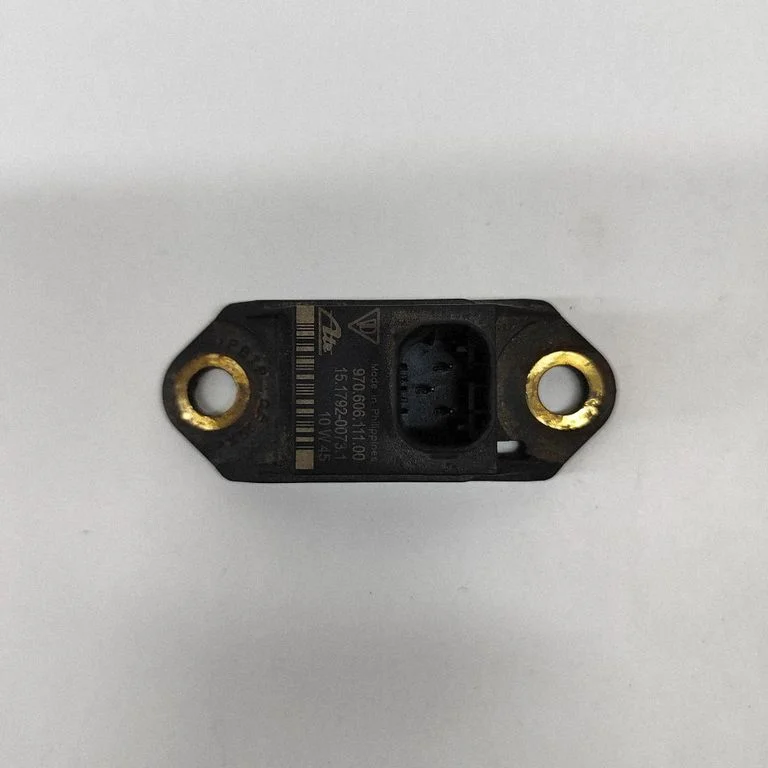 Drošības spilvenu trieciena sensors 97060611100