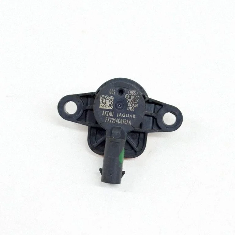 Drošības spilvenu trieciena sensors FK7214C676AA