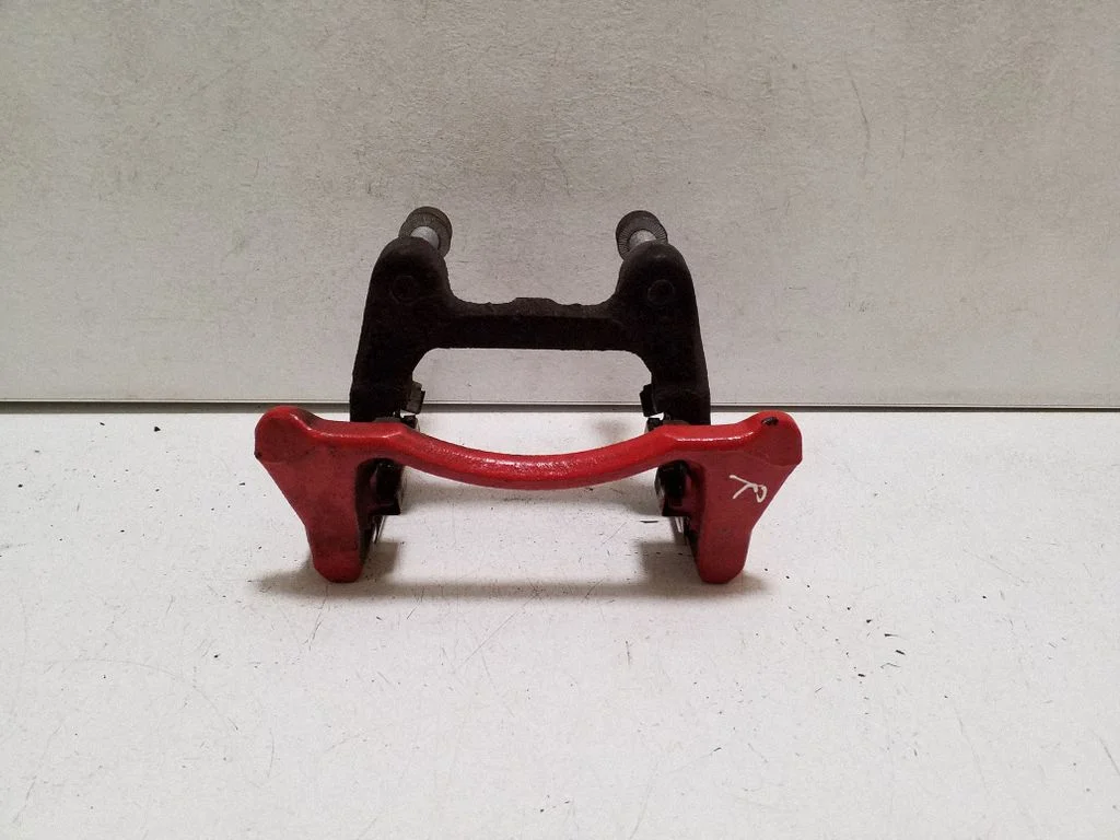 Piduriklotside hoidik/kandur (tagumine) – parem