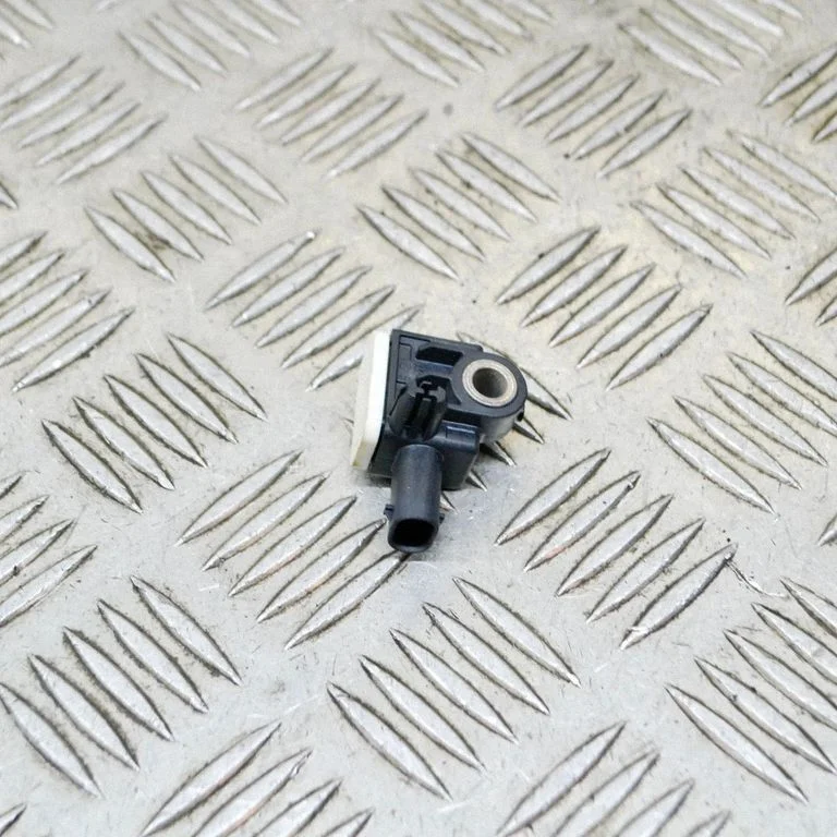 Drošības spilvenu trieciena sensors 4H0959643