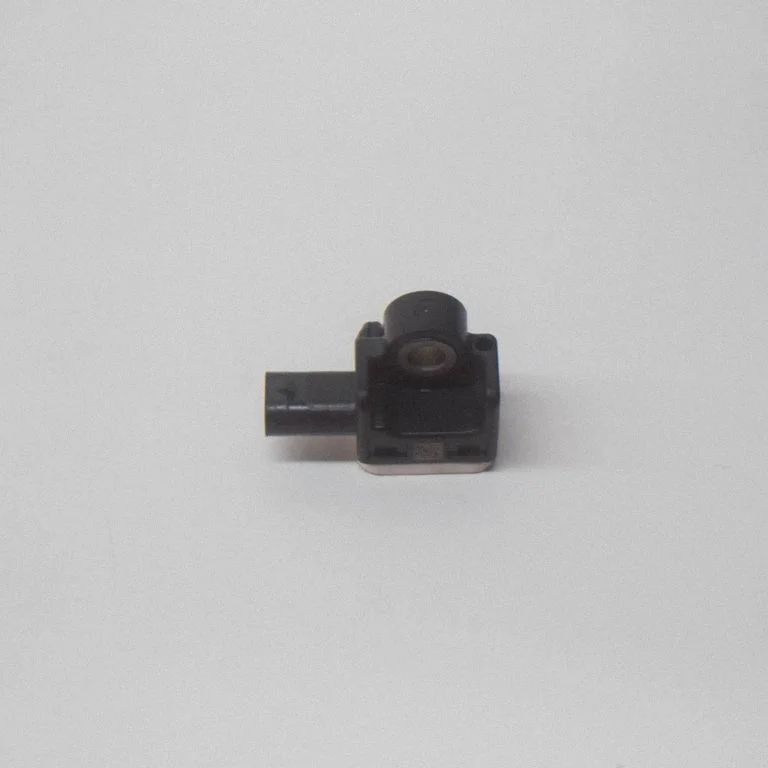 Drošības spilvenu trieciena sensors A1668210151
