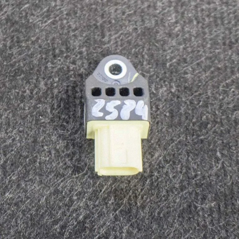 Airbag deployment crash/impact sensor – Lexus RX III (2008-2015)