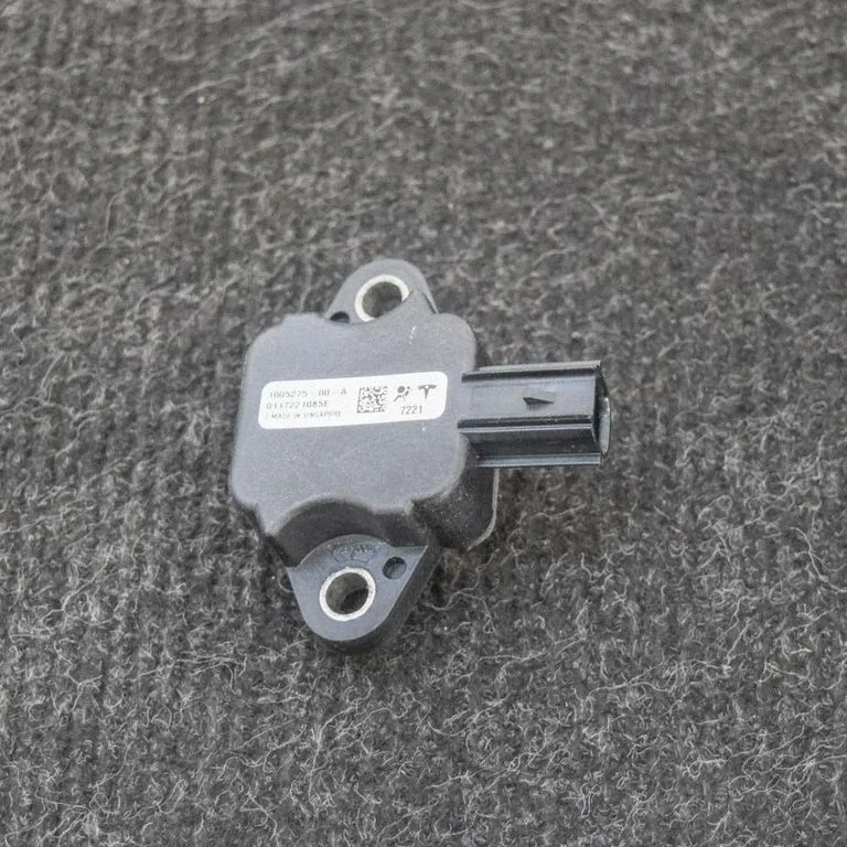 Turvapadja löögiandur 100527500A