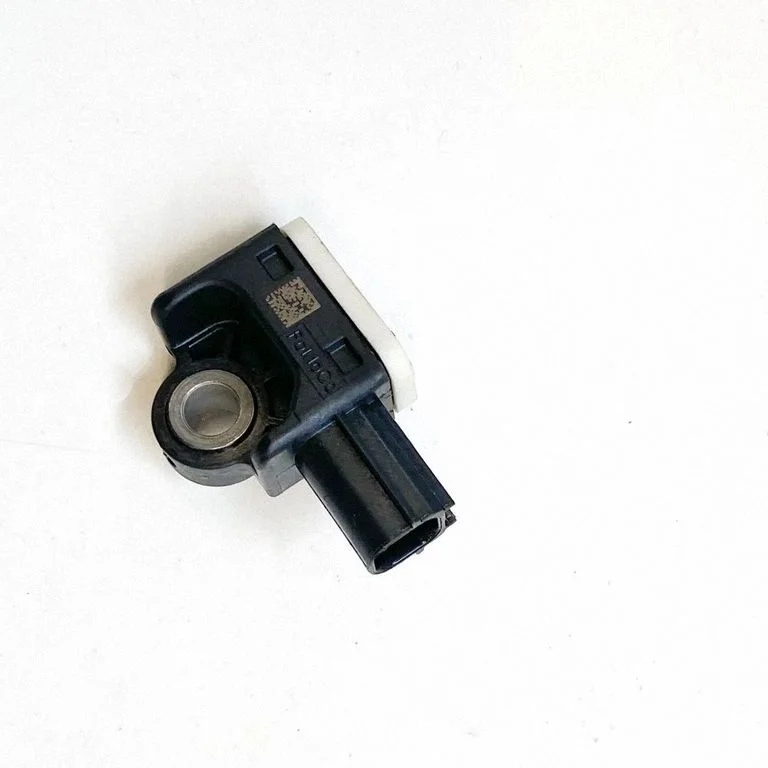 Drošības spilvenu trieciena sensors 8V4T14B006AA