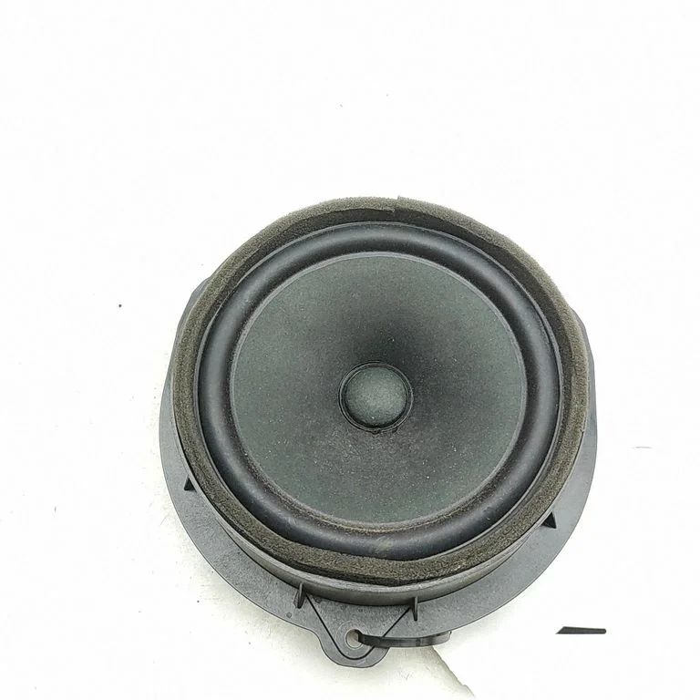 Tagaukse kõlar(id) 83A035411A