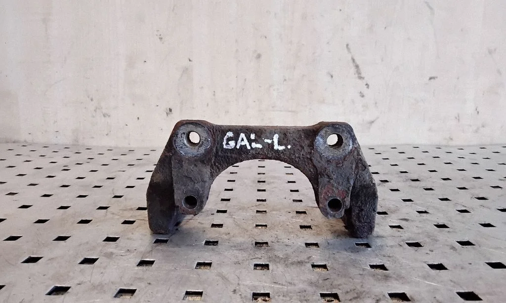 Brake caliper pad carrier rear – Volvo XC90 (2003-2006)