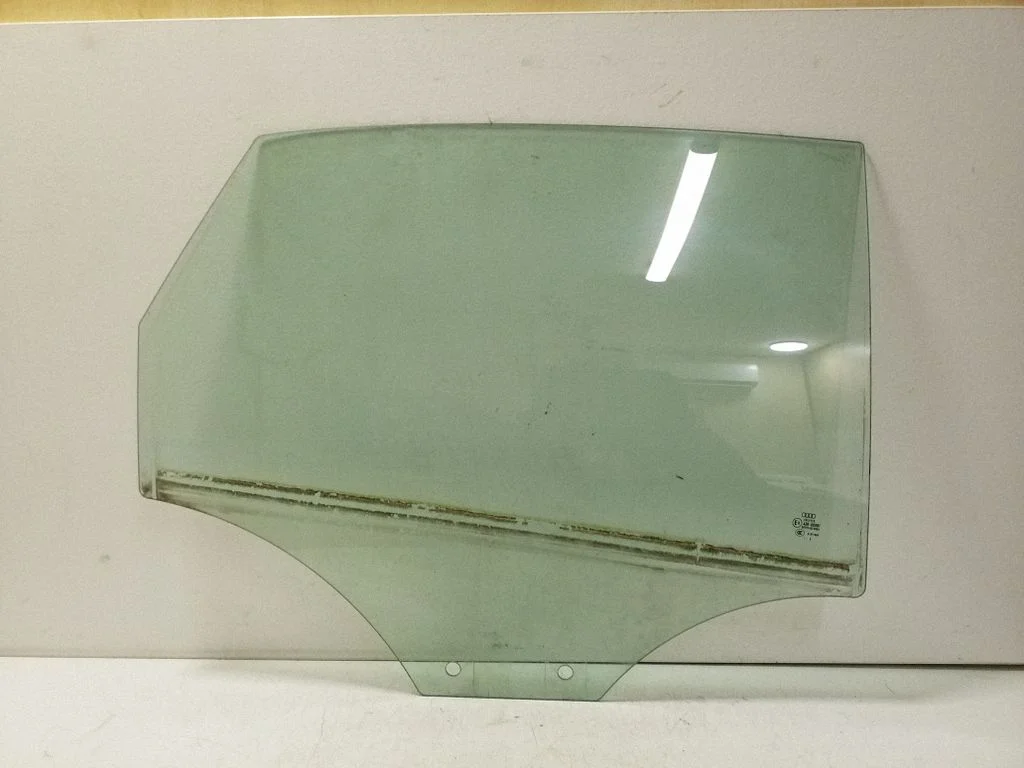 Rear door window glass – Audi A1 (2010-2018)