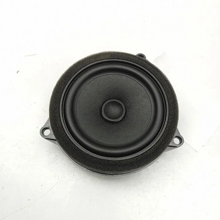 Tagaukse kõlar(id) 6807317