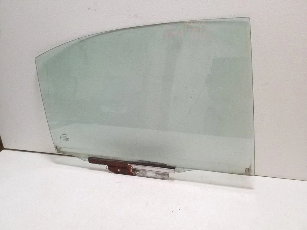 Rear door window glass – right