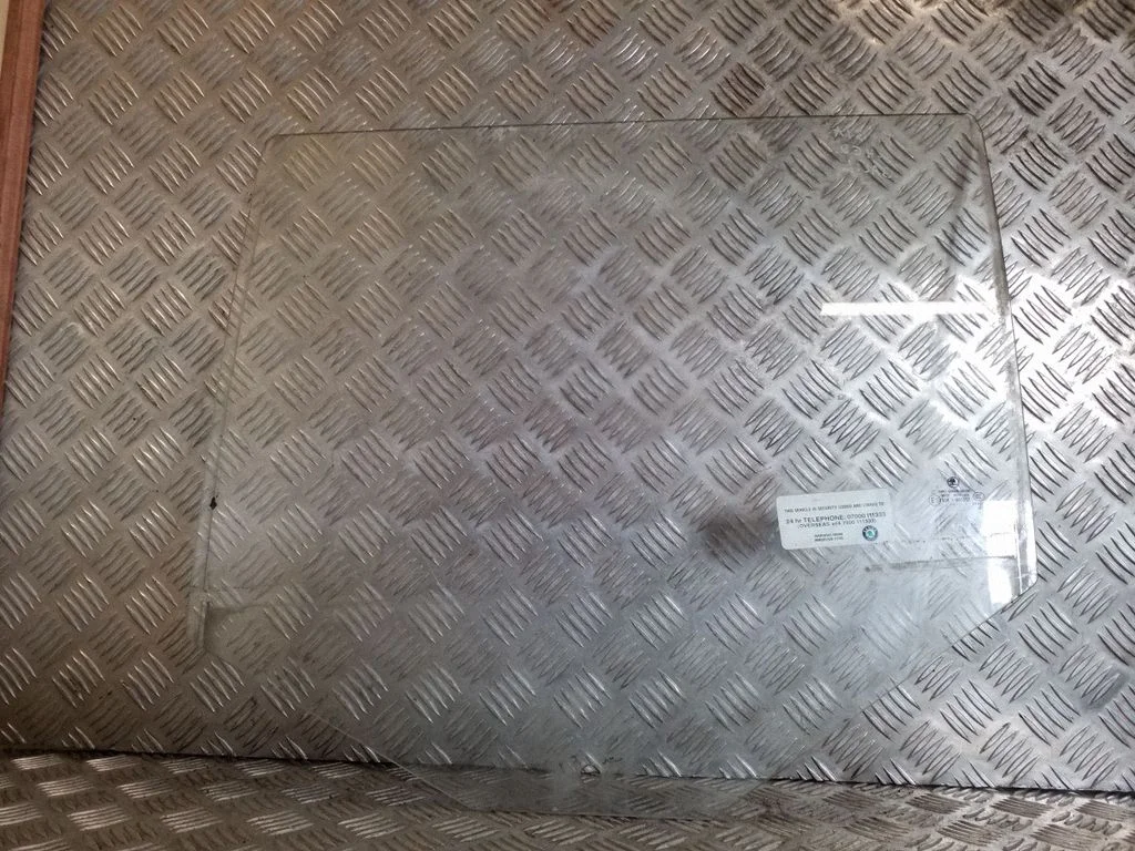 Rear door window glass – Skoda Fabia Mk2 (5J) (2007-2014)
