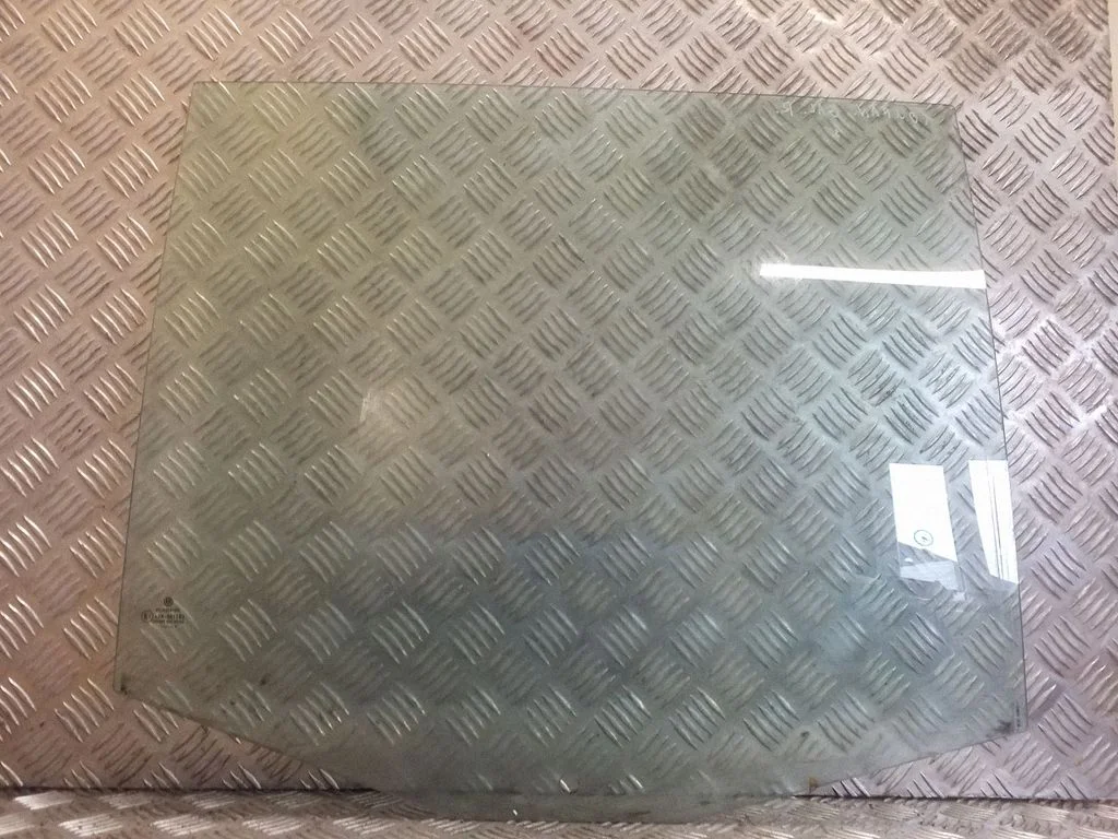 Tagaukse põhiklaas 43R001583