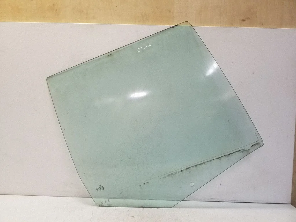 Tagaukse põhiklaas E643R00049