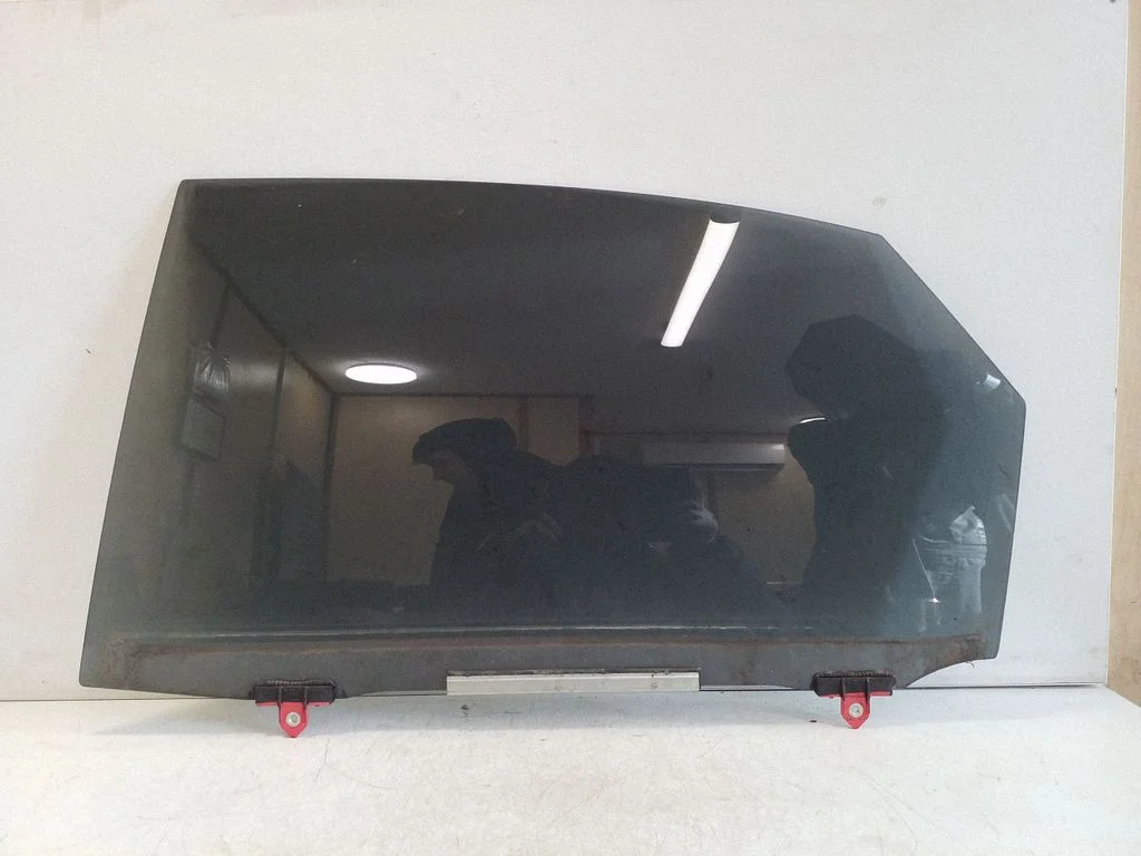 Rear door window glass – Lexus NX (2014-2021)