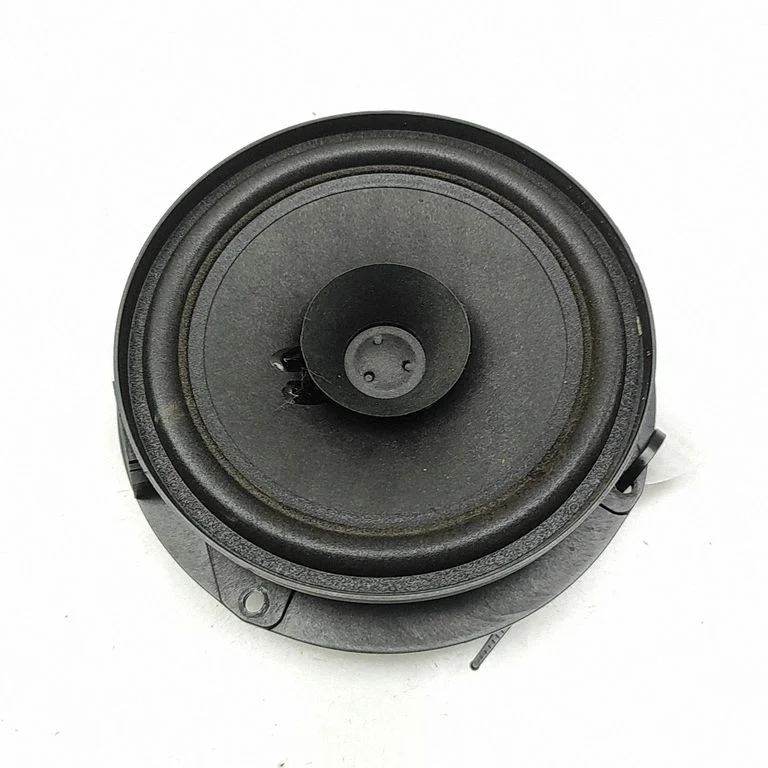 Rear door speaker – Volkswagen Amarok (2010-2020)