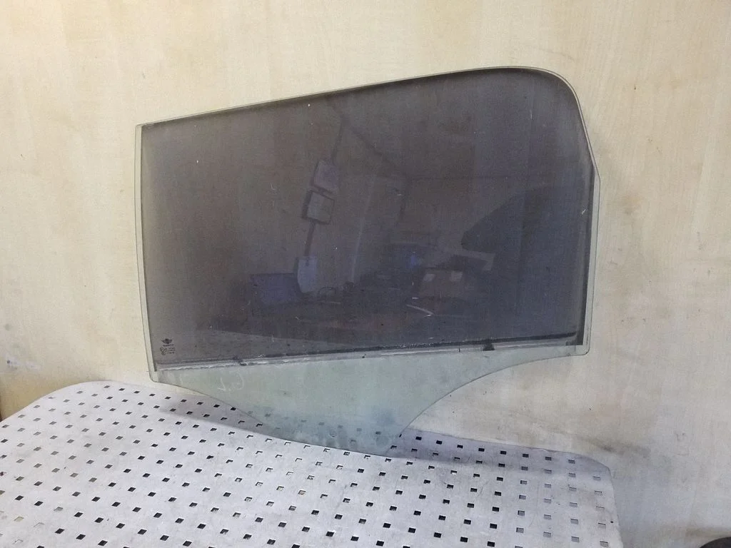 Tagaukse põhiklaas – Mini Cooper Countryman R60 (2011-2016)