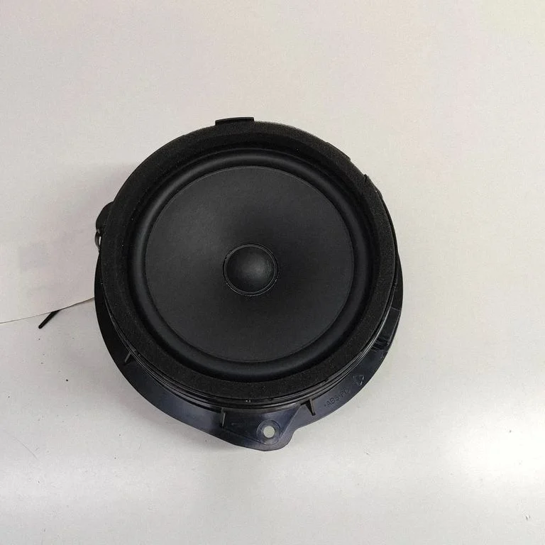 Rear door speaker 8V4035411C