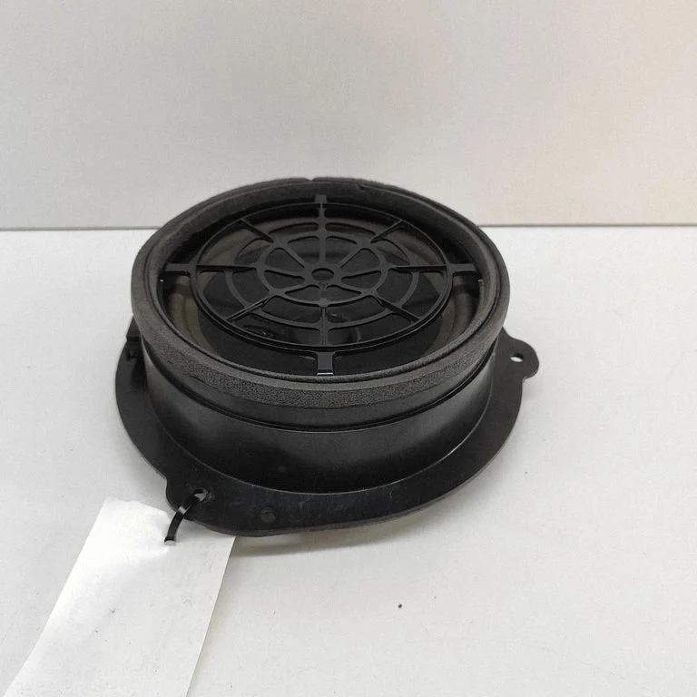 Rear door speaker – Audi A4 S4 B9 (2015-2019)