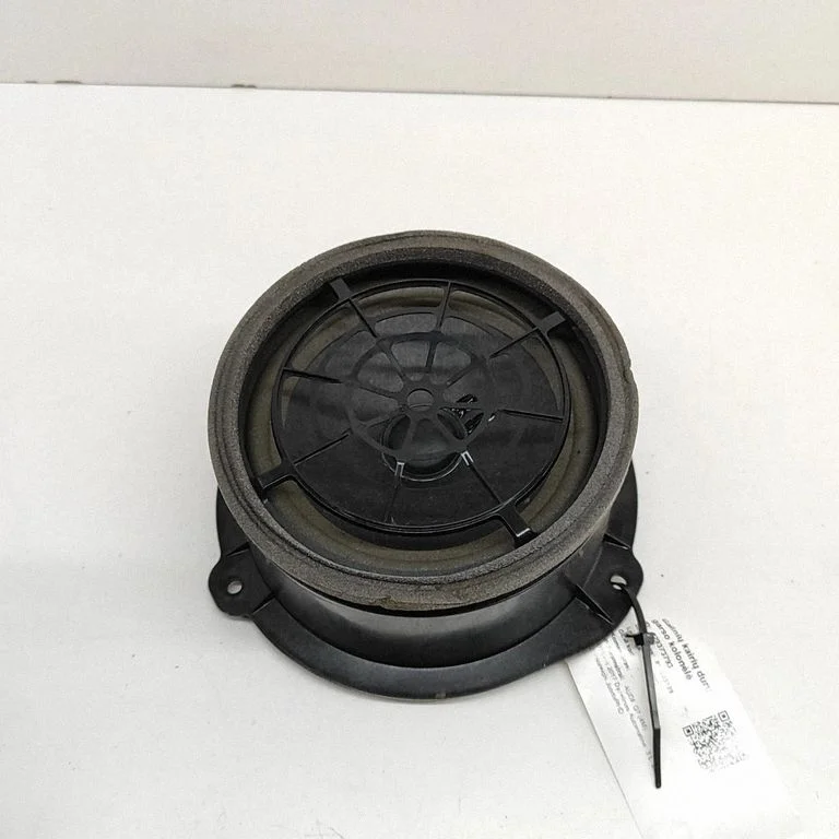 Tagaukse kõlar(id) 4M0035411