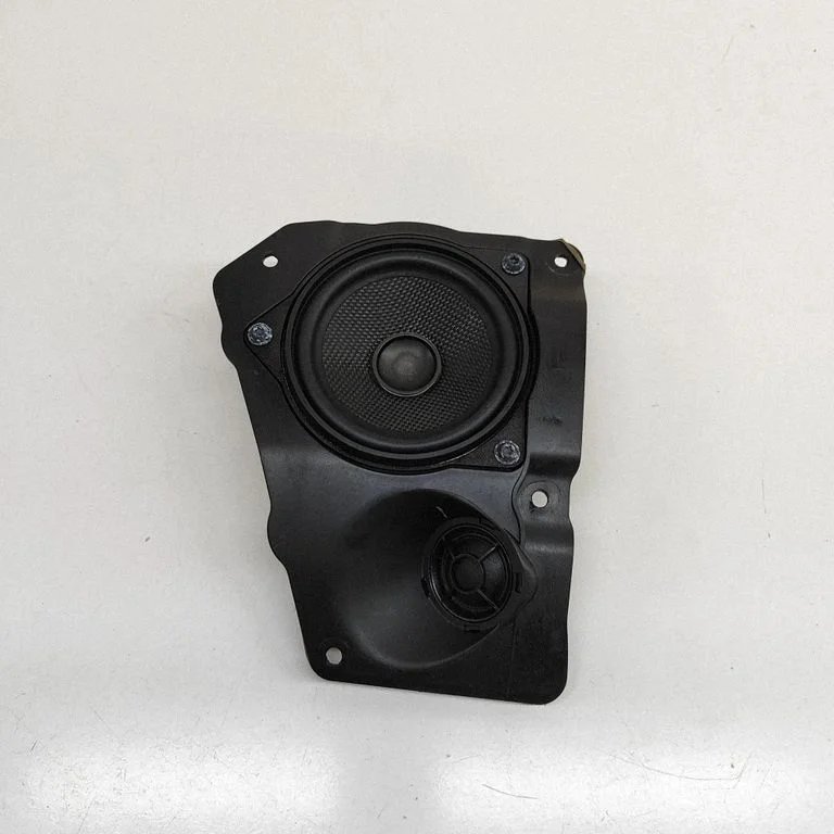 Rear door speaker – BMW 7 Series F01 F02 F03 F04 (2008-2016)