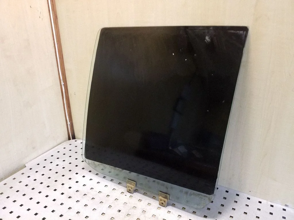 Rear door window glass – Opel Frontera B (1998-2004)