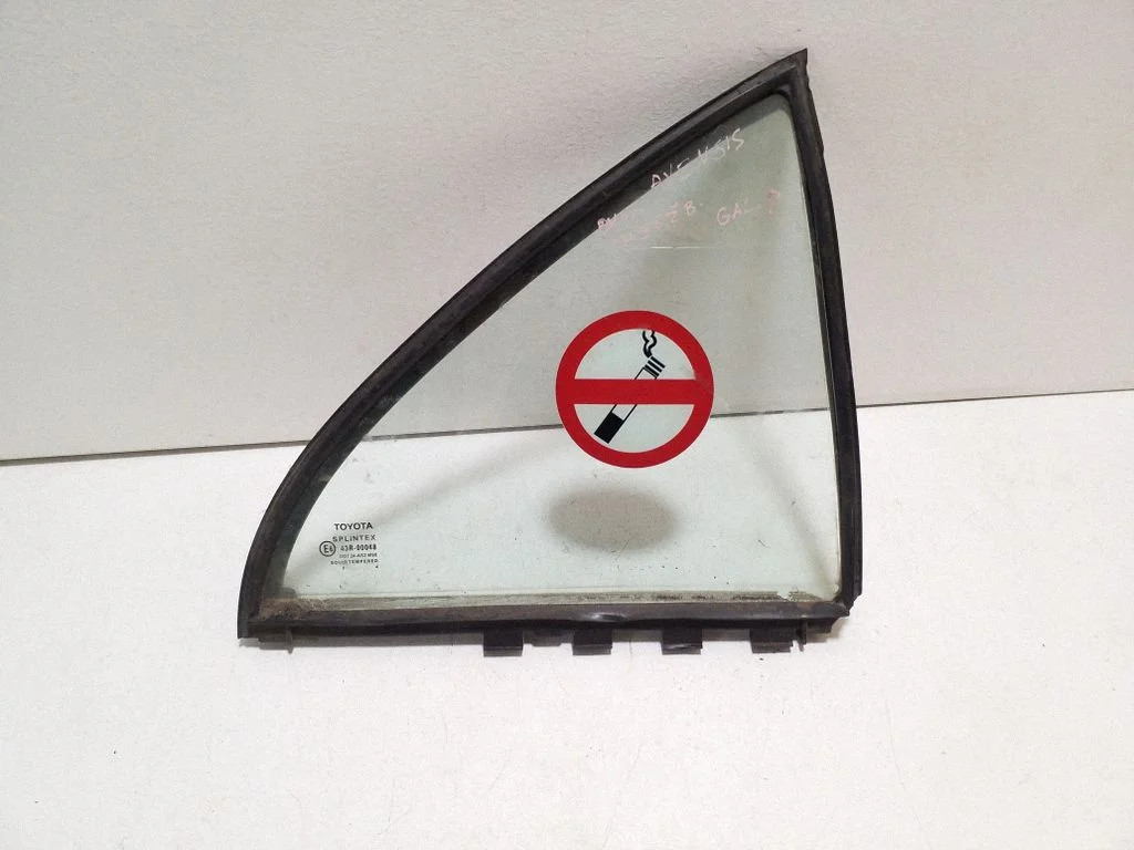 Rear vent window glass – right